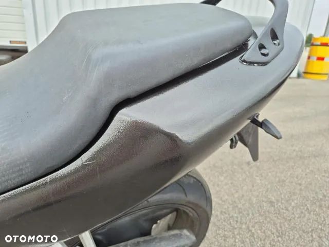 Honda CBR - 13