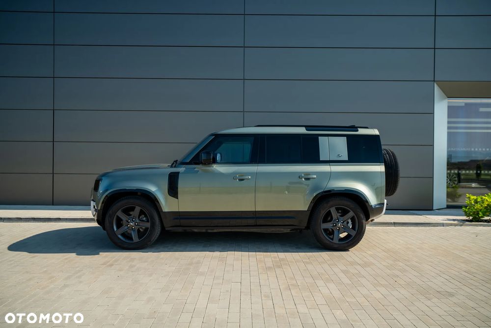 Land Rover Defender - 5