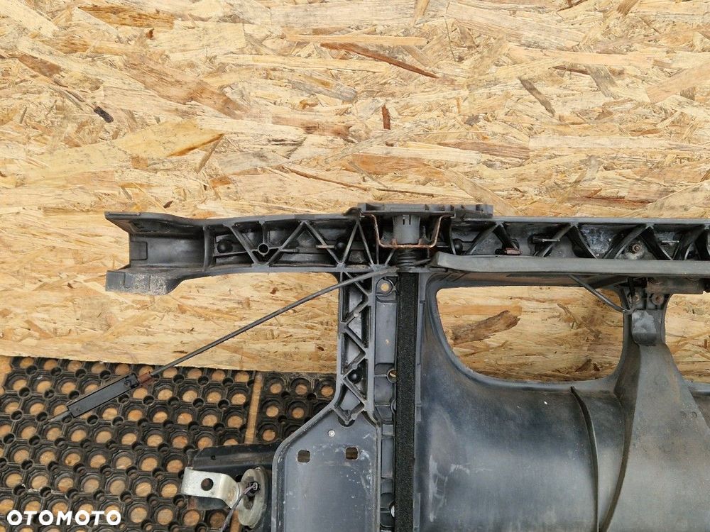 BMW E87 ER1 PAS PRZEDNI KOMPLET - 11