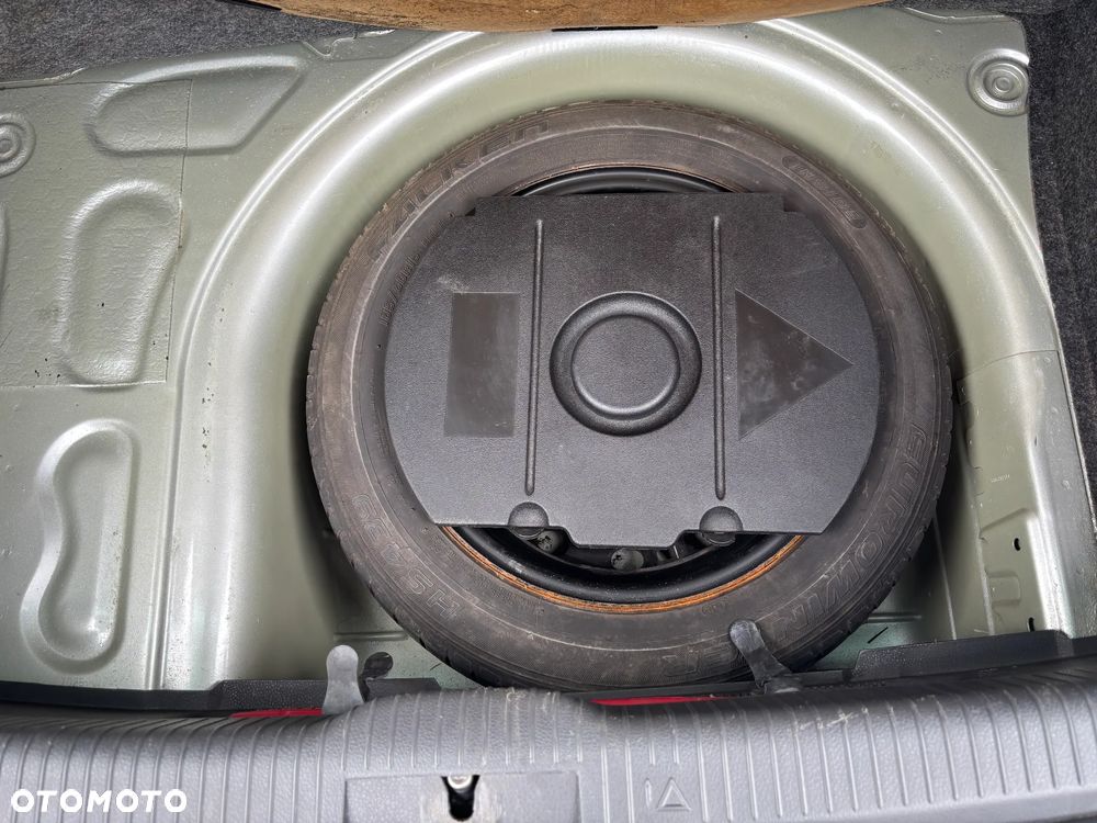 Volkswagen Polo 1.4 TDI CrossPolo - 5