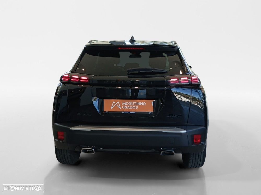 Peugeot 2008 - 4