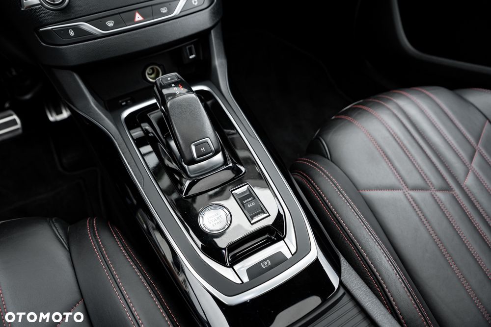 Peugeot 308 1.2 PureTech GT S&S EAT8 - 30