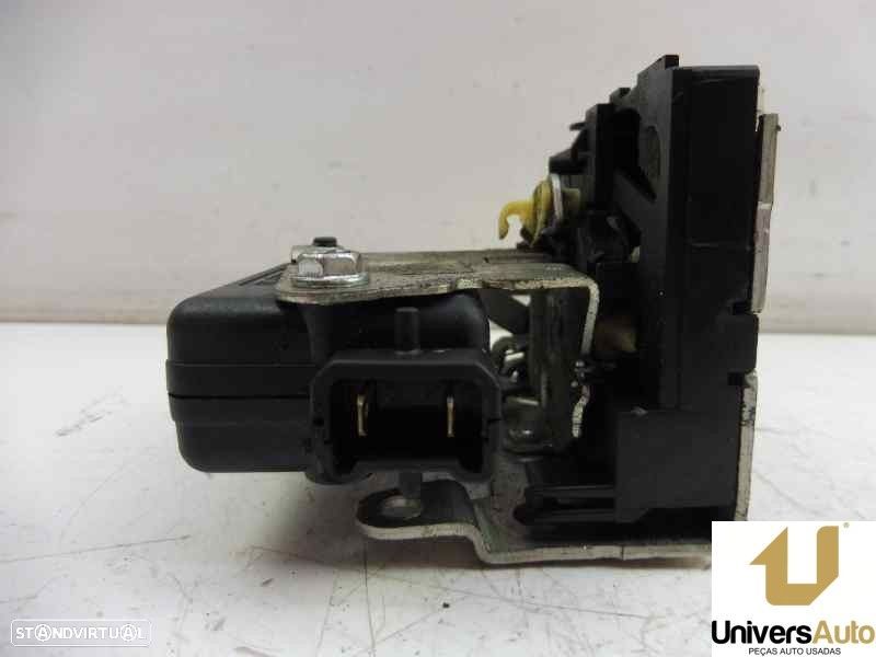 FECHADURA PORTA TRASEIRA ESQUERDA DACIA SANDERO 2010 -8200735248 - 4