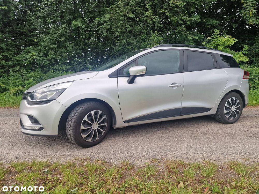 Renault Clio - 9