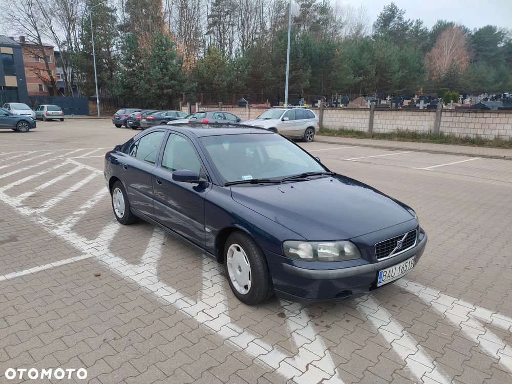 Volvo S60 2.4 D5 - 4