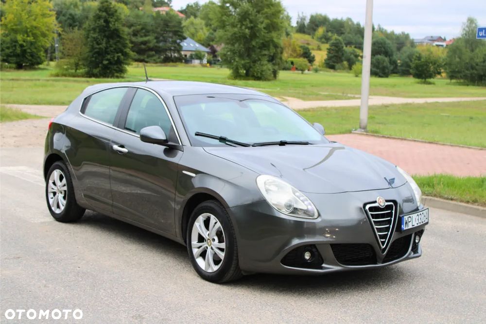 Alfa Romeo Giulietta 1.6 JTDM 16V - 4