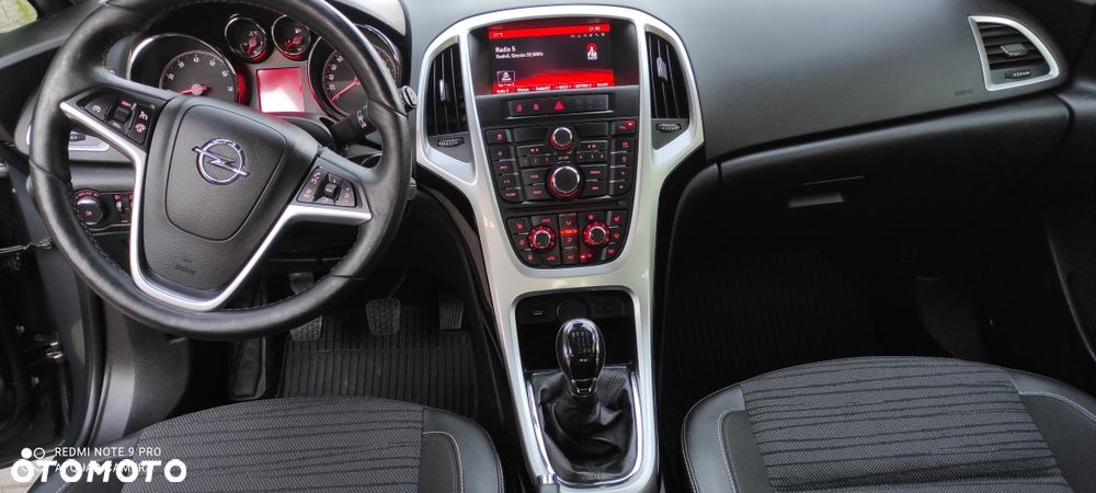 Opel Astra - 4