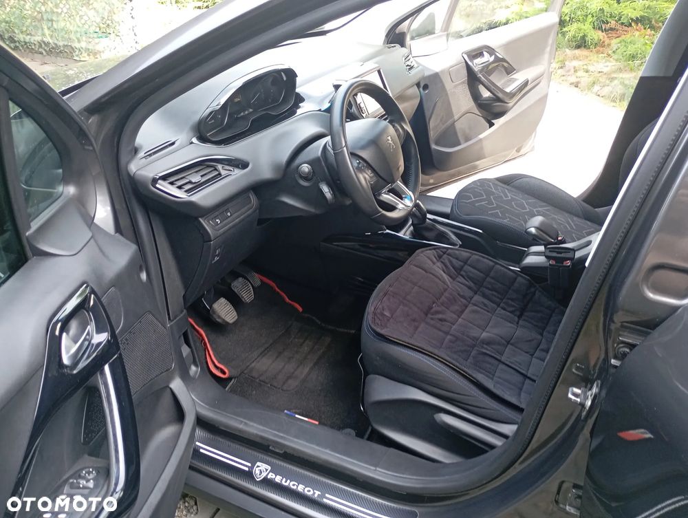Peugeot 2008 - 7