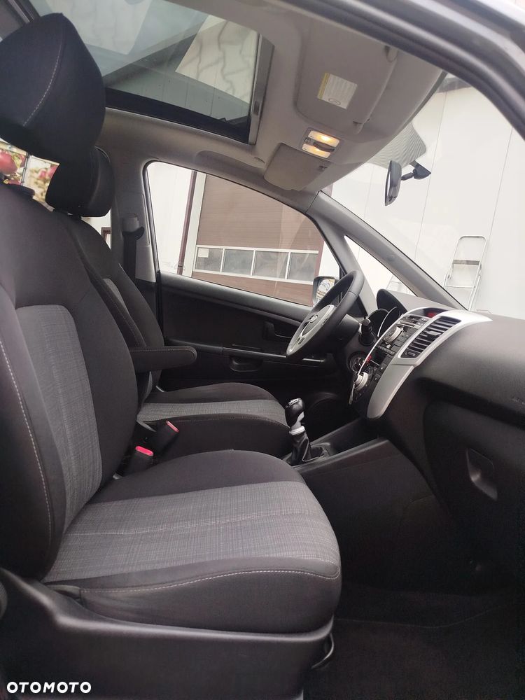 Kia Venga 1.6 CVVT Dream-Team Edition - 16