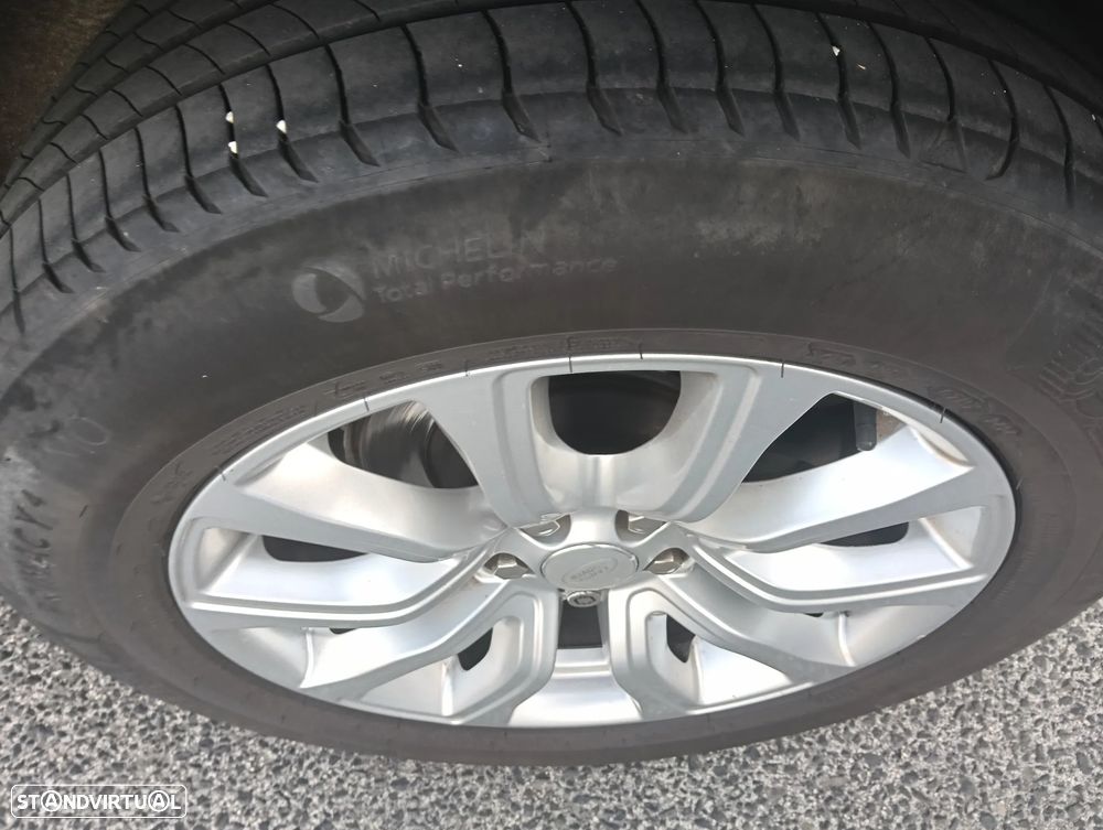 Land Rover Range Rover Evoque TD4 Prestige - 29