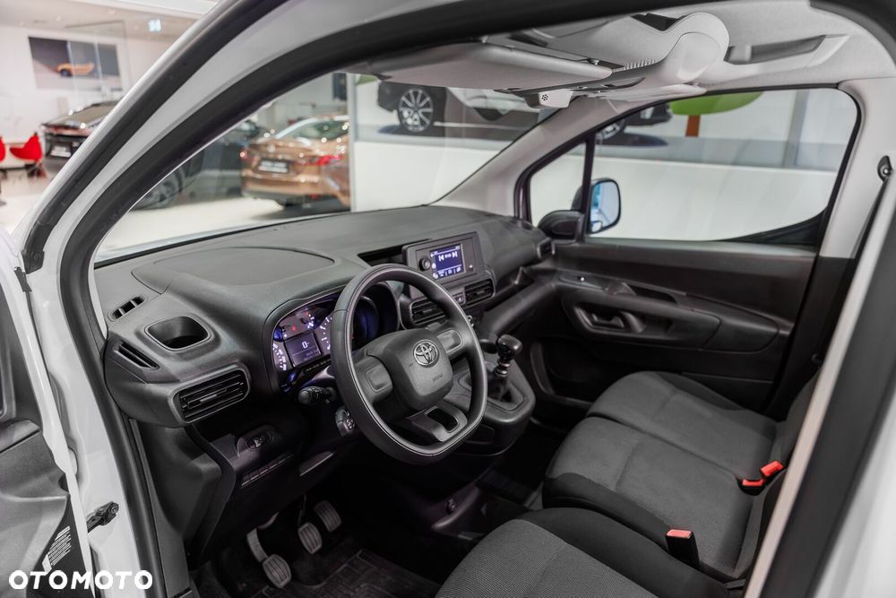Toyota PROACE CITY - 25