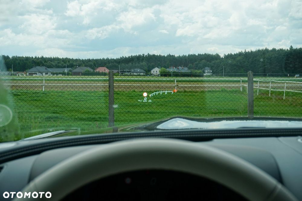 Mercedes-Benz AMG GT - 8
