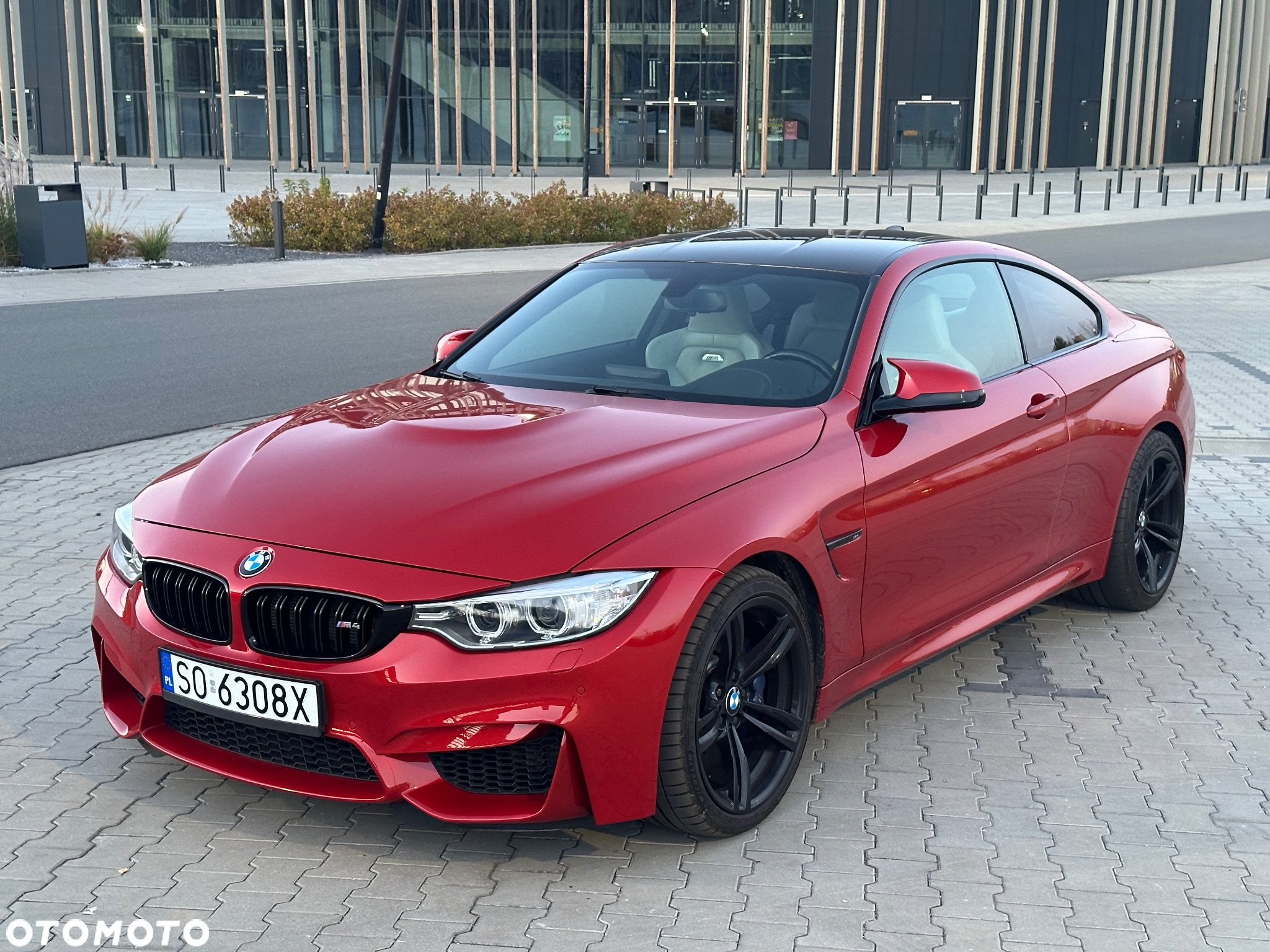BMW M4 DKG - 13