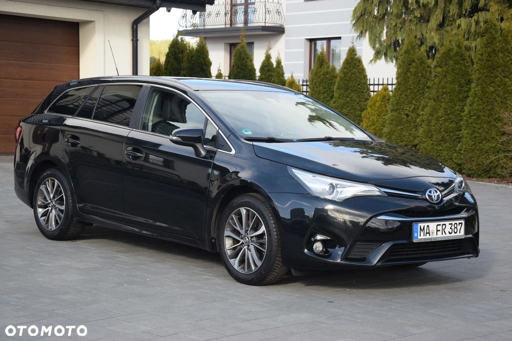 Toyota Avensis 1.8 Edition (2014) - 28