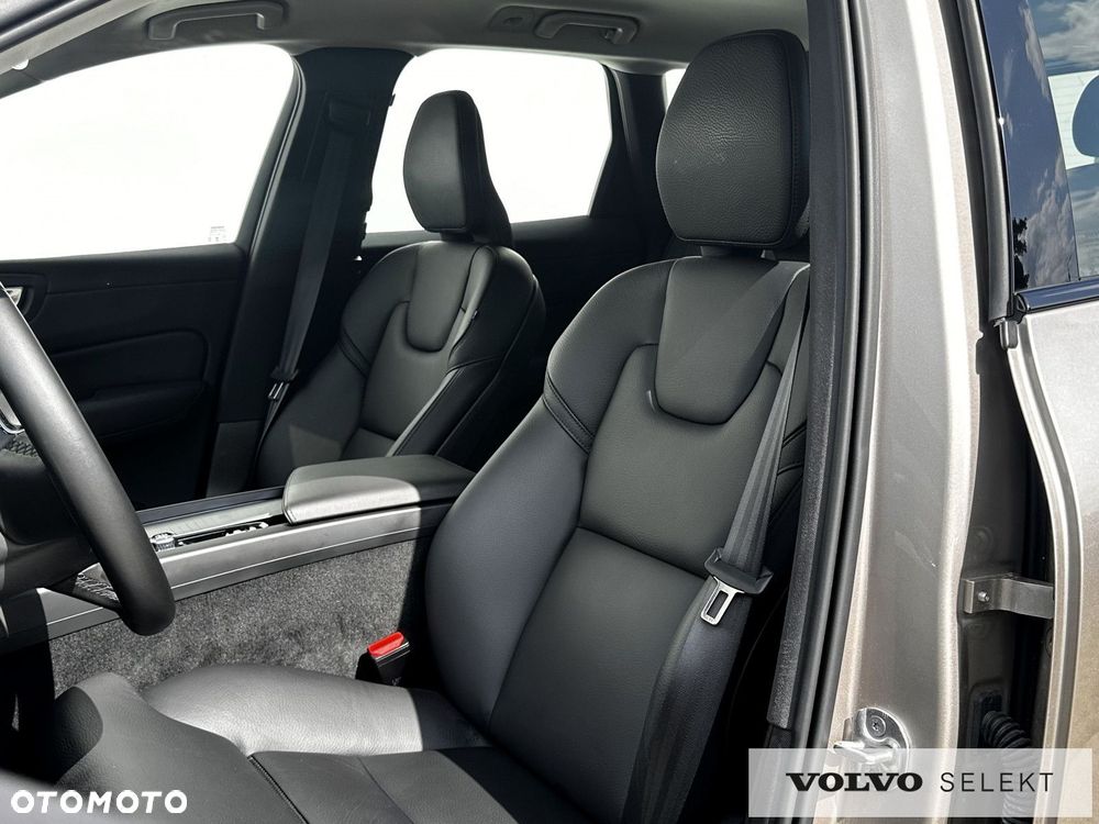 Volvo XC 60 - 23