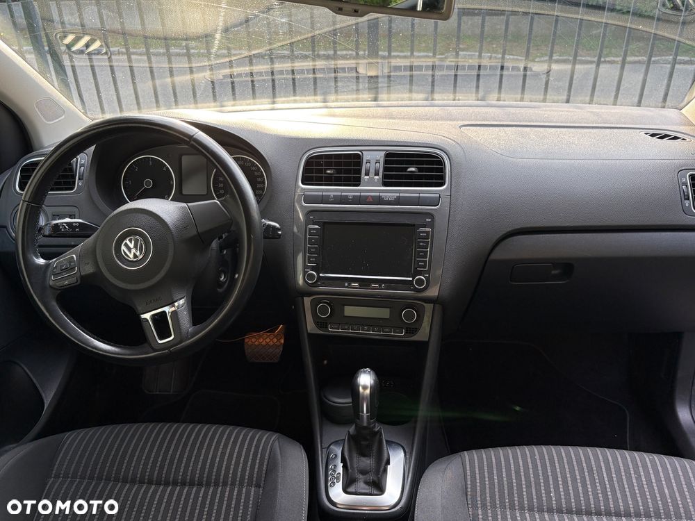 Volkswagen Polo 1.6 TDI DPF Highline DSG - 6