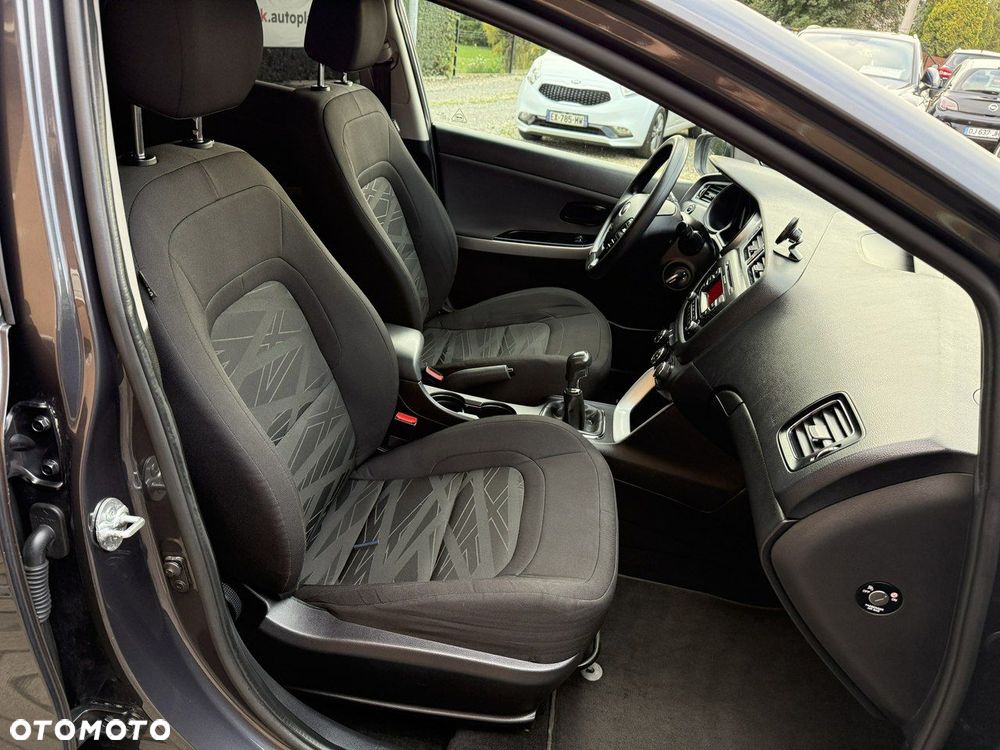 Kia Ceed 1.4 CVVT Edition 7 - 23