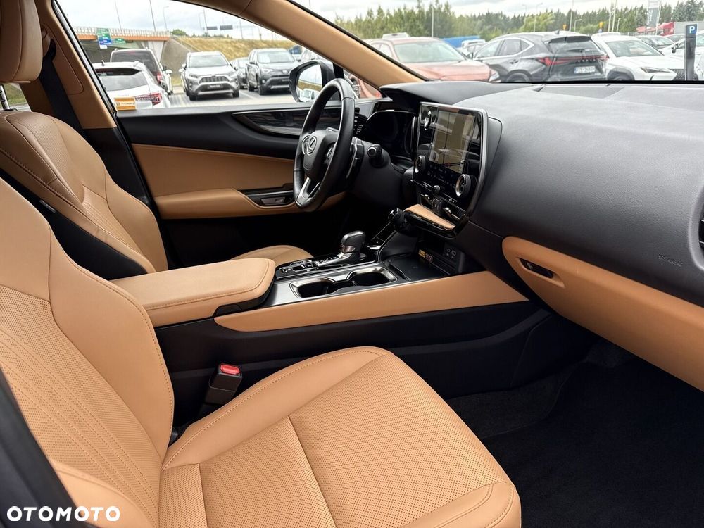Lexus NX 350h Prestige AWD - 14