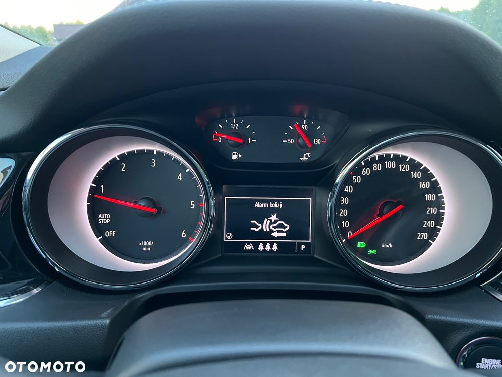 Opel Insignia 2.0 CDTI Elegance S&S - 31