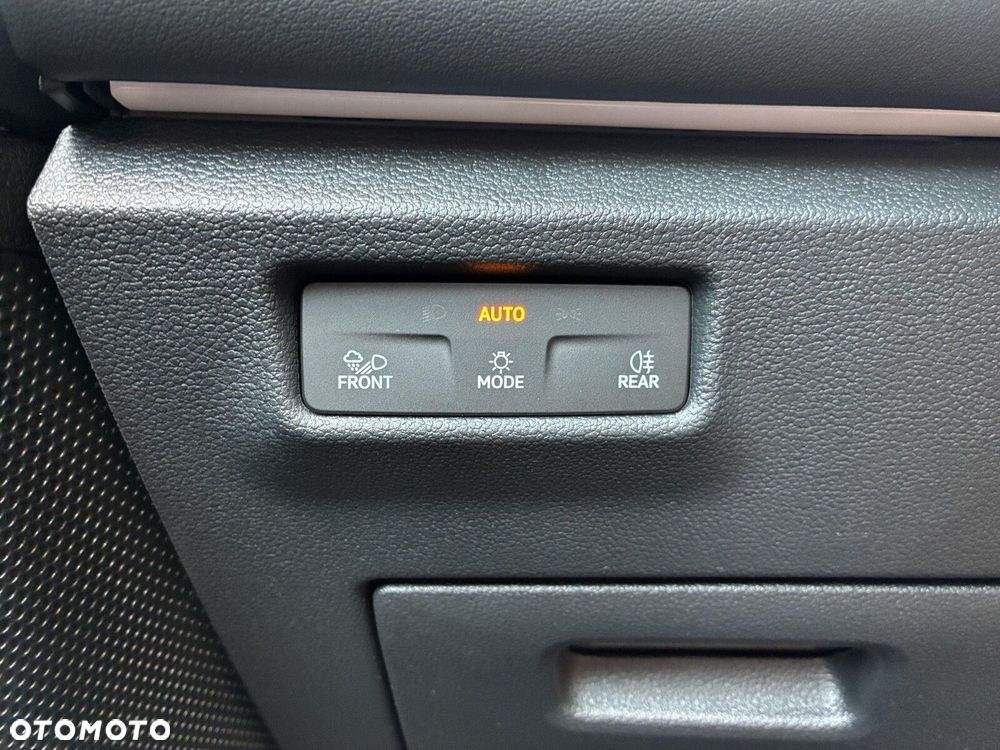 Volkswagen Tiguan - 24