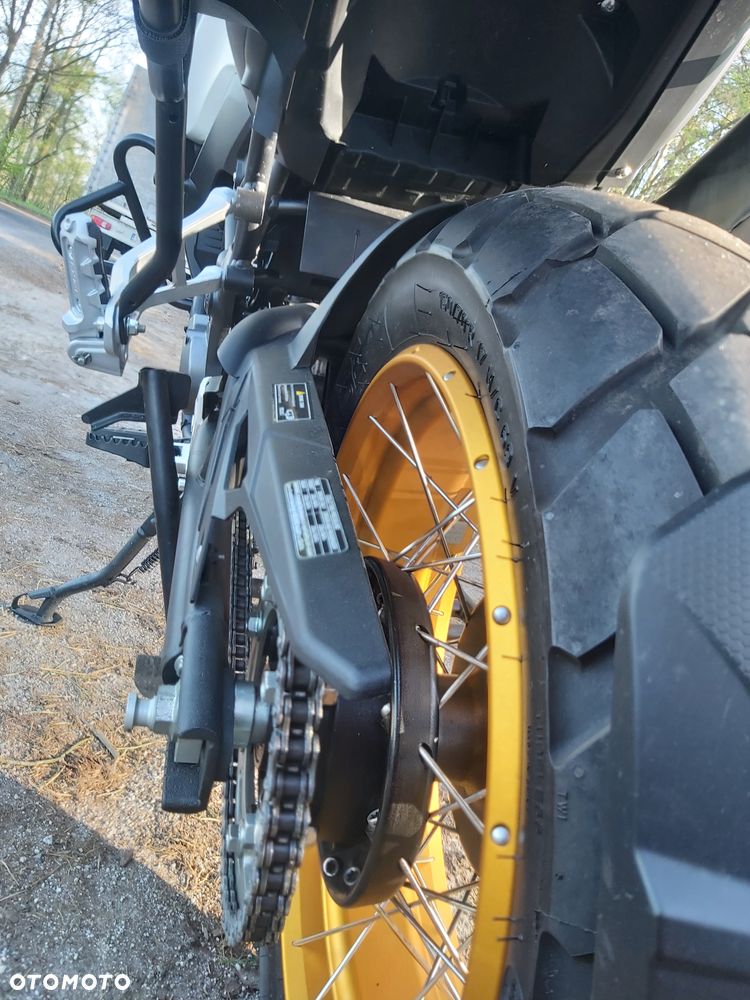 QJMOTOR SRT 550X - 5