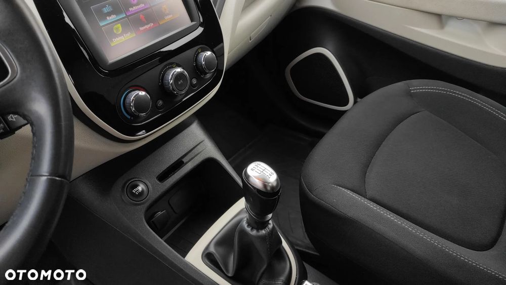 Renault Captur 1.2 Energy TCe Zen - 12