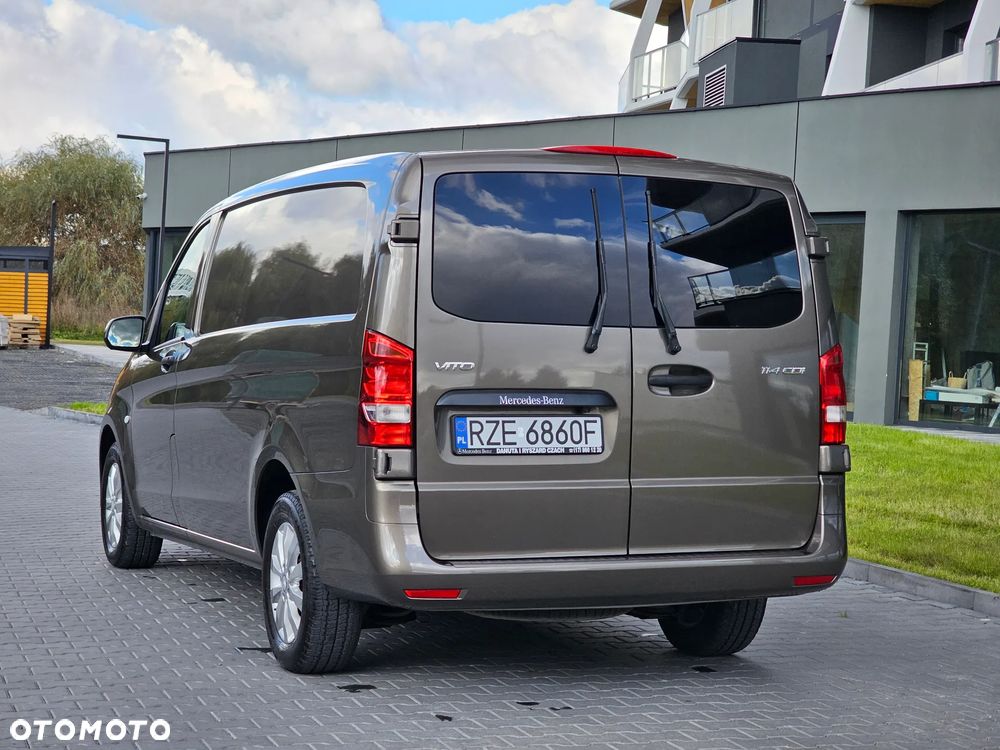 Mercedes-Benz Vito - 32