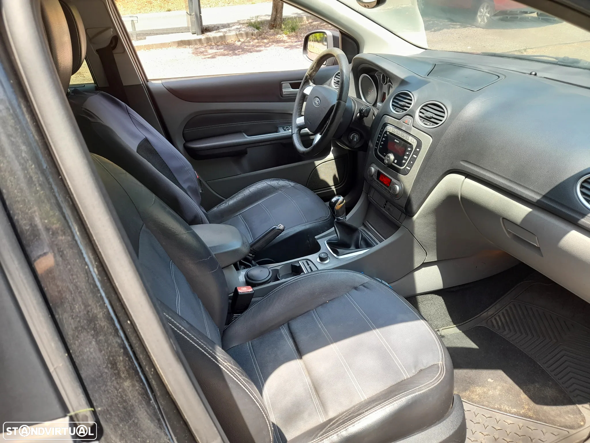 Ford Focus SW 1.6 TDCi Titanium - 15