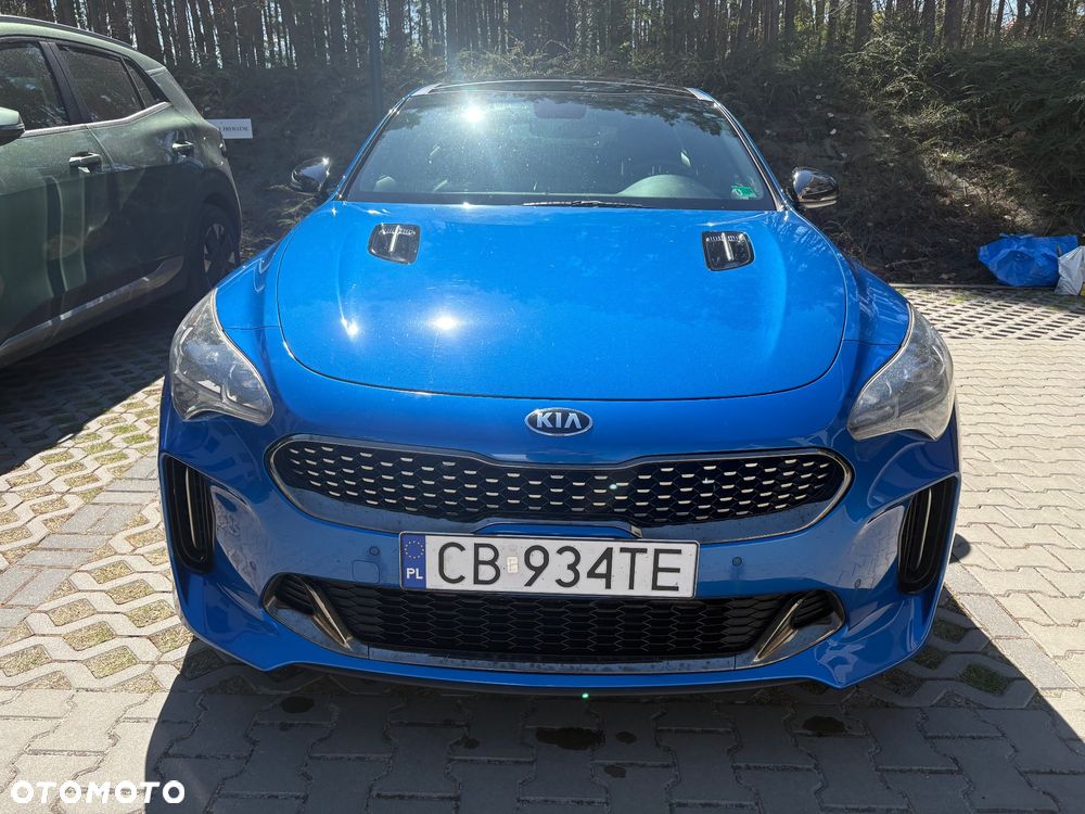 Kia Stinger 3.3 T-GDI AWD GT - 2