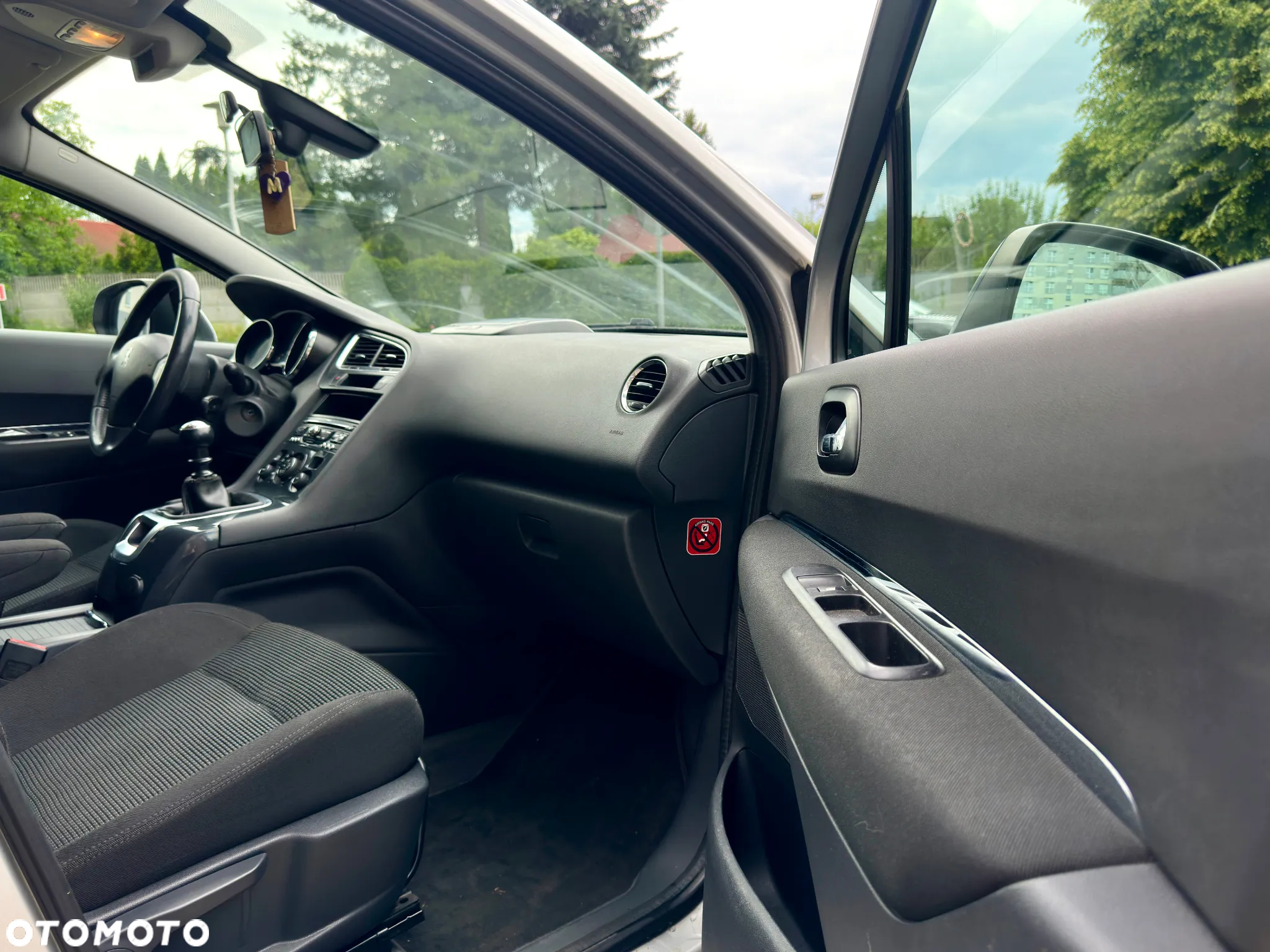 Peugeot 5008 - 15