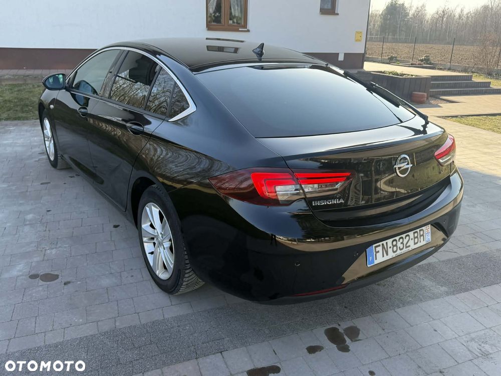 Opel Insignia - 11