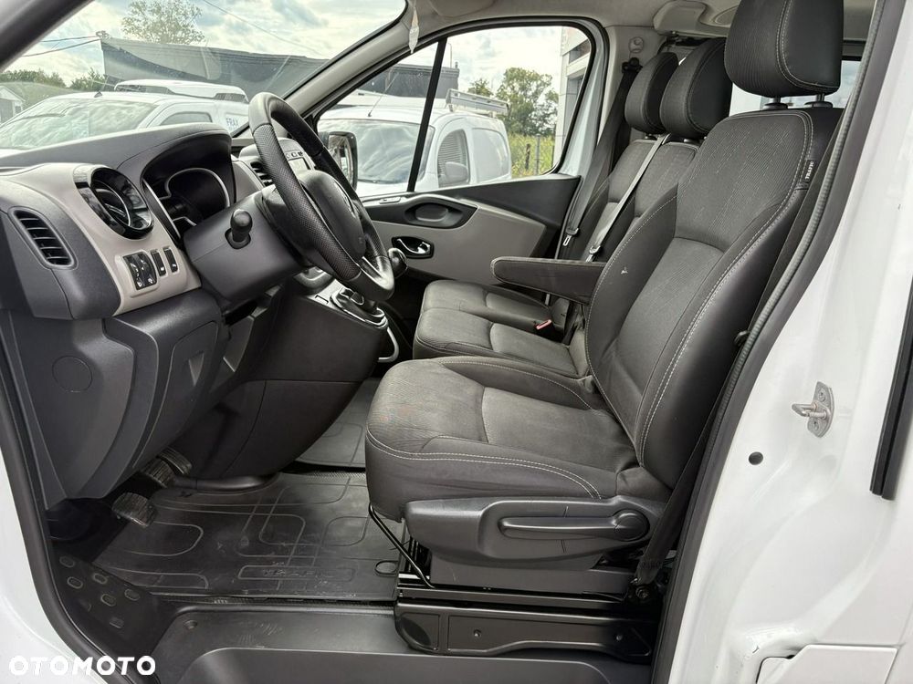 Renault Trafic - 8