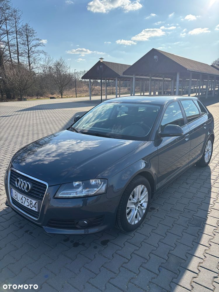 Audi A3 Sportback 1.9 TDI DPF Ambition - 2