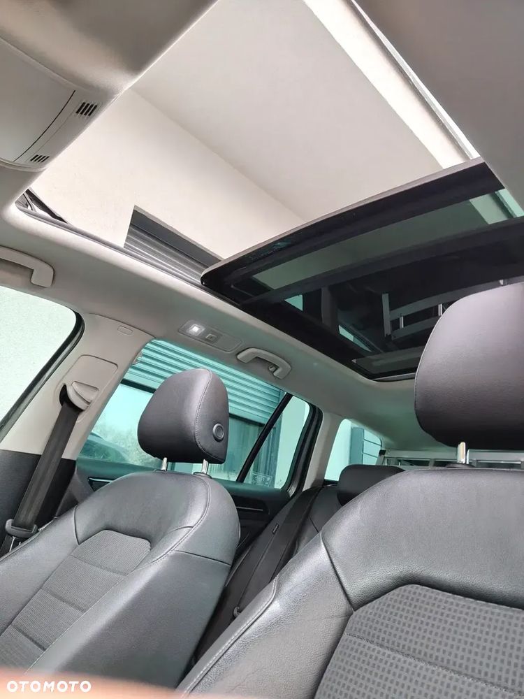 Volkswagen Golf 1.4 TSI BMT Highline DSG - 13