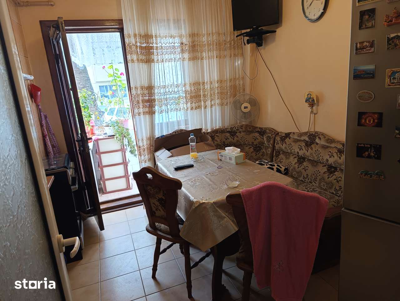 Închiriez apartament 3 camere zona Banatului strada Exercițiu — fotografia 2