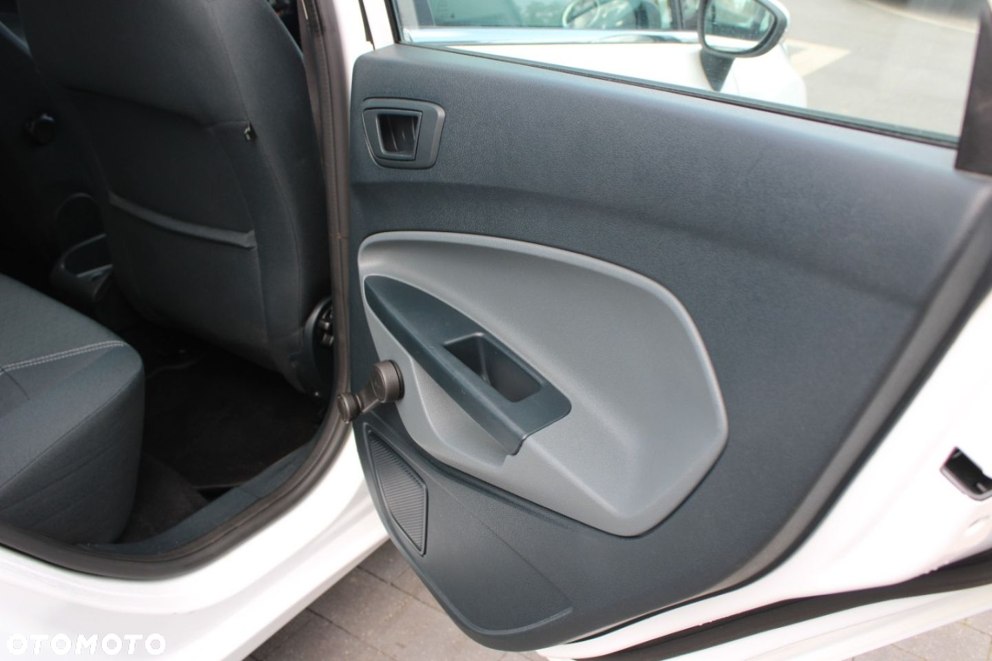 Ford Fiesta - 36