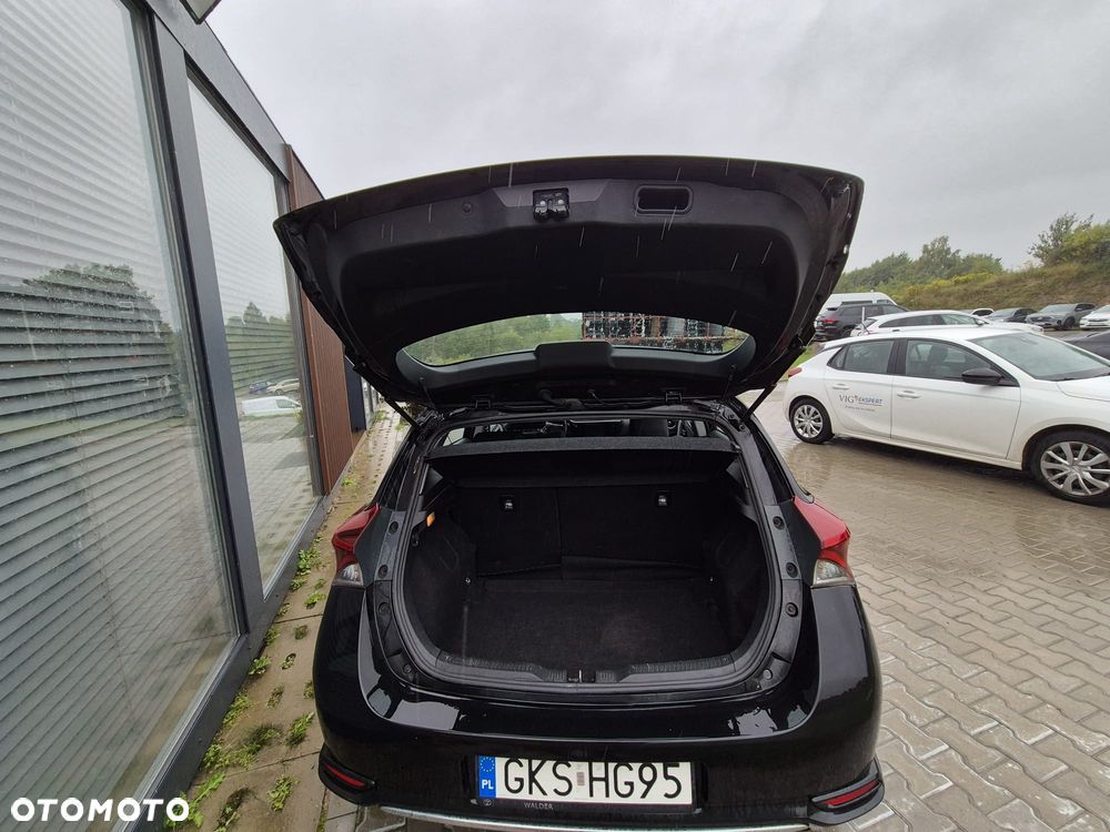 Toyota Auris 1.6 D-4D Dynamic - 38