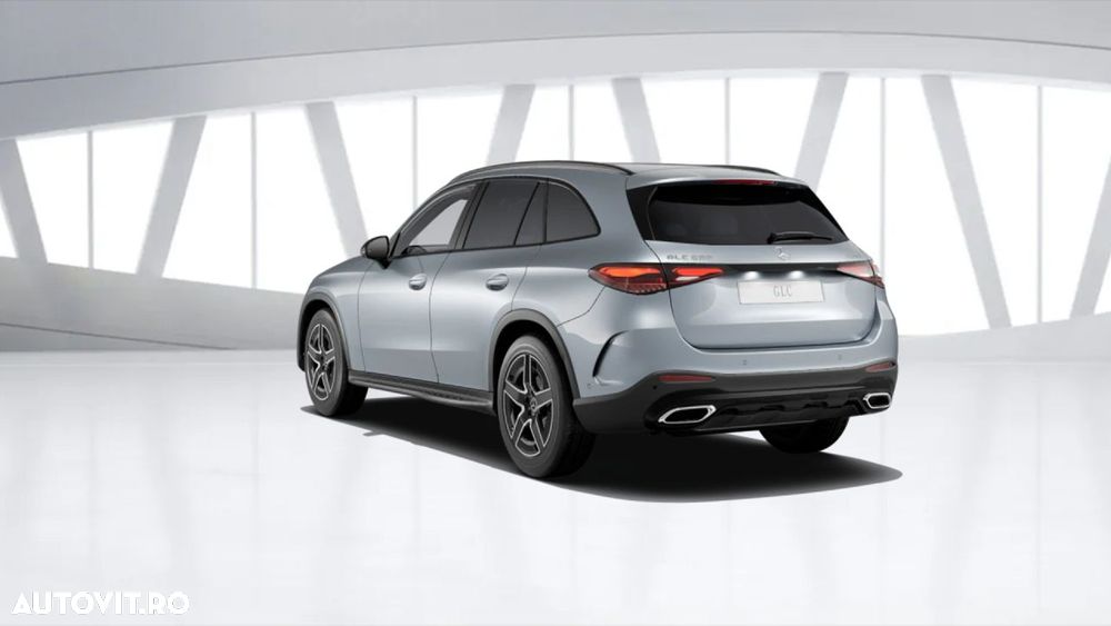 Mercedes-Benz GLC - 4