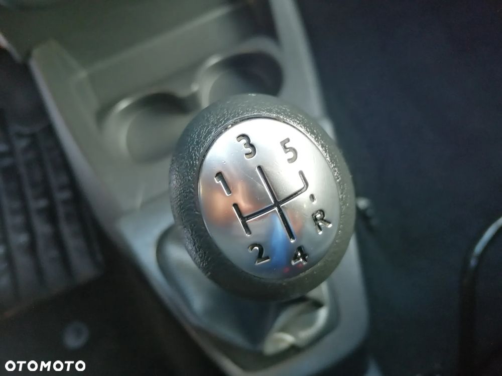 Dacia Dokker TCe 115 N1 Stepway Celebration - 22