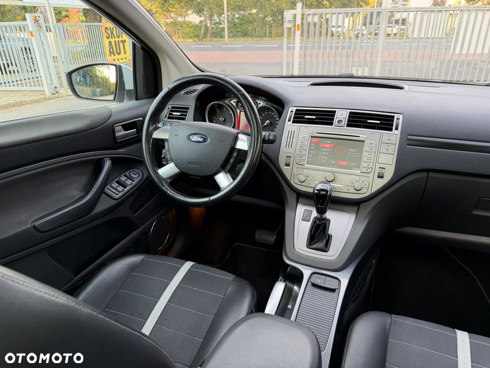 Ford Kuga 2.0 TDCi 4x4 Individual - 36