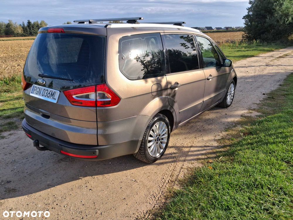 Ford Galaxy - 3