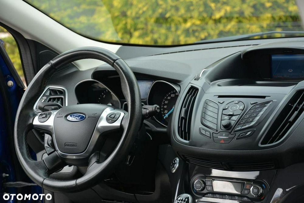 Ford Kuga 2.0 TDCi 4x4 Titanium - 19