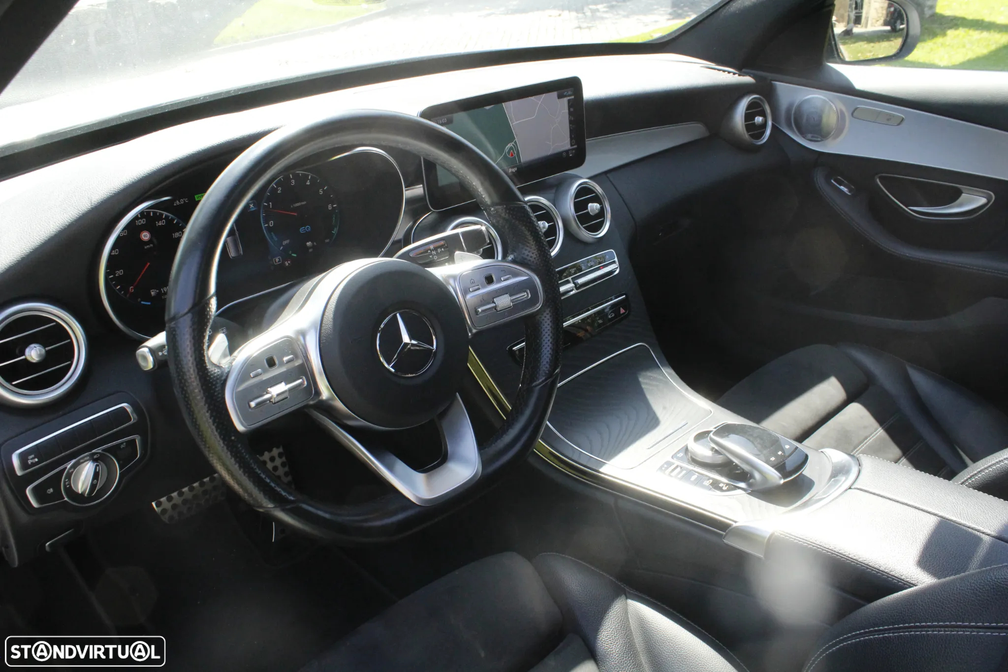 Mercedes-Benz C 300 de AMG Line - 19