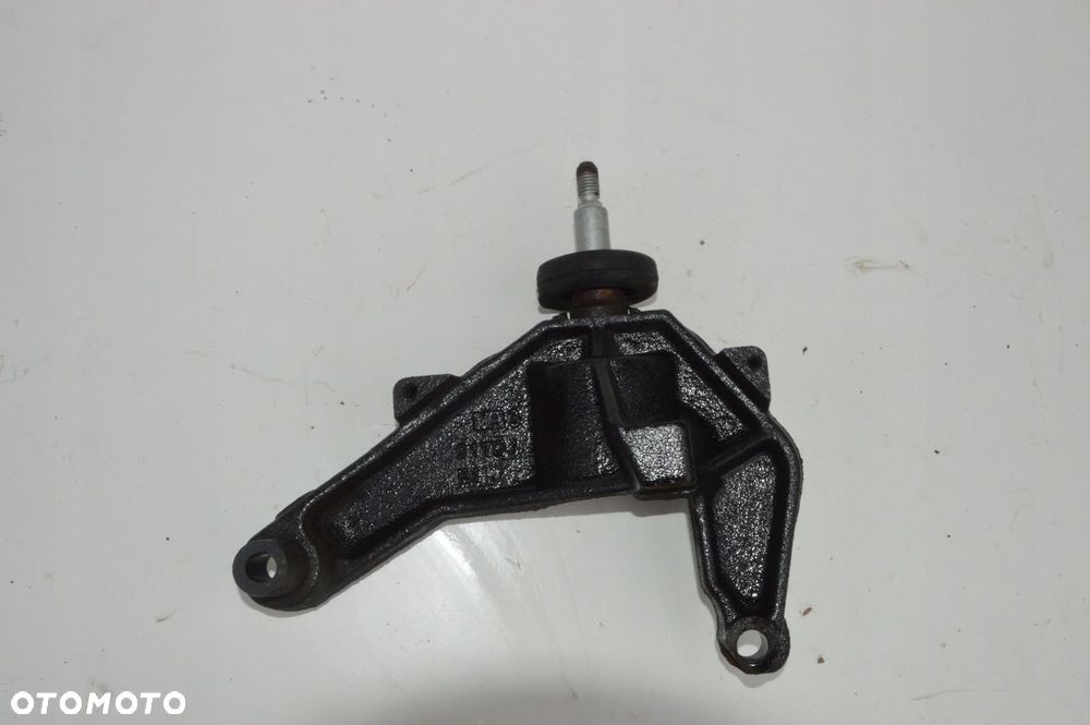 łapa skrzyni biegów renault master movano 2.5 dci dti - 1