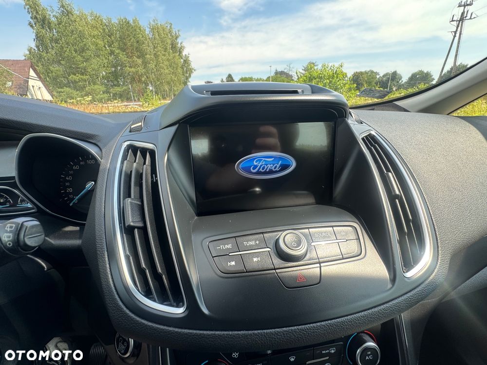 Ford C-MAX 1.5 EcoBoost Titanium ASS - 19