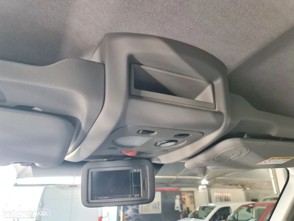 Renault Master L2H2 2.3 dCi 125cv – 7 Lugares – c/ IVA Dedutível - 28