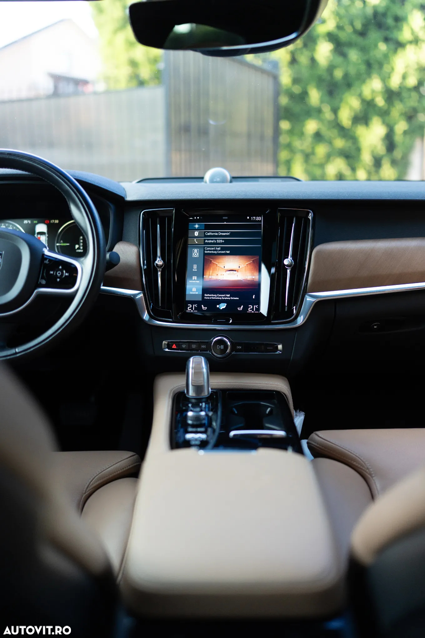 Volvo S90 T8 Twin Engine AWD Geartronic Inscription - 15