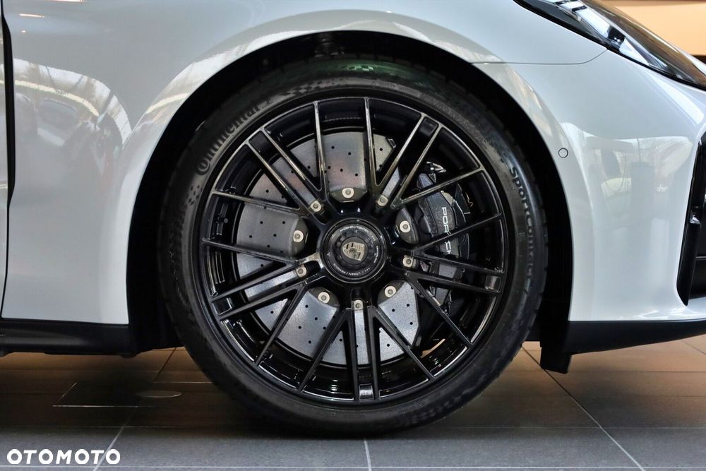 Porsche Panamera - 28