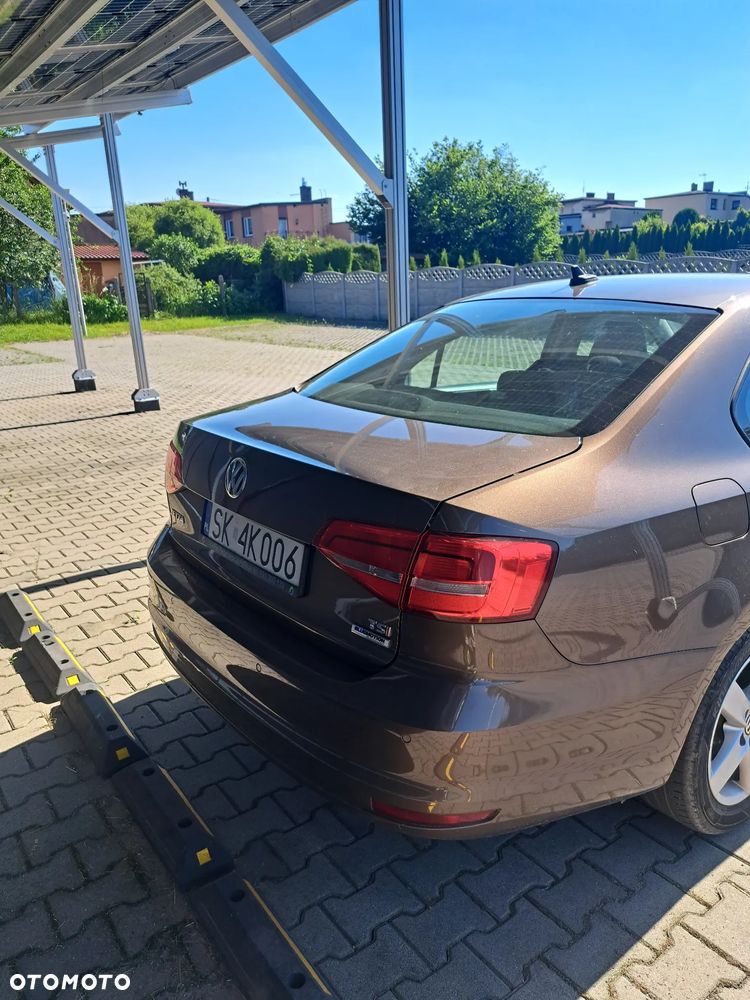 Volkswagen Jetta 1.2 TSI BlueMotion Technology Trendline - 8