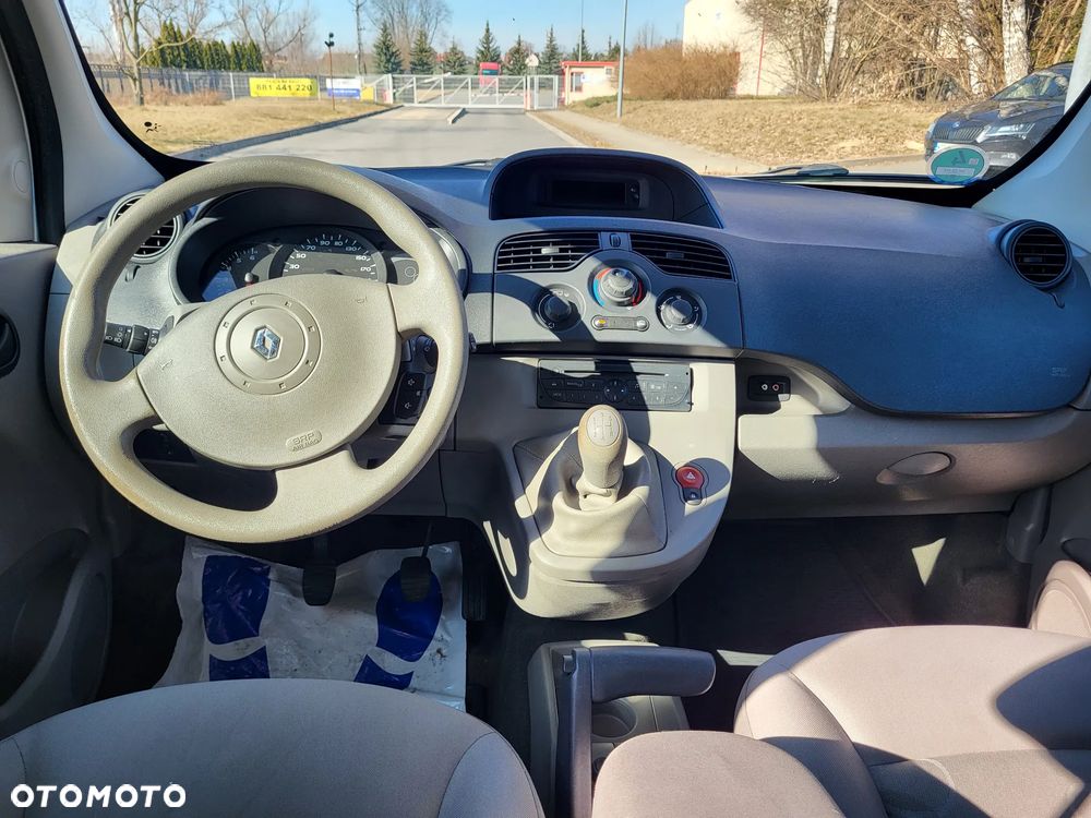 Renault Kangoo 1.6 8V 90 Happy Family - 14